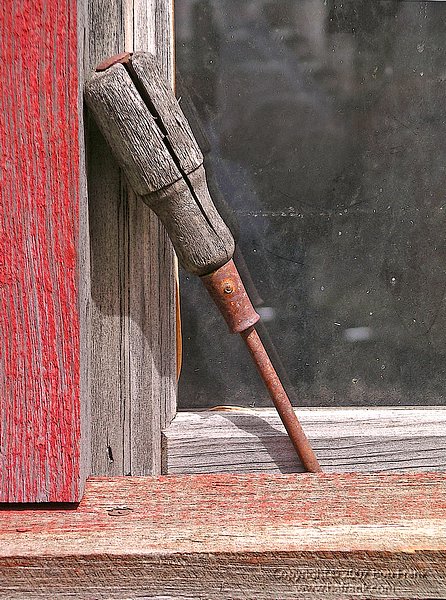 Screwdriver3.jpg